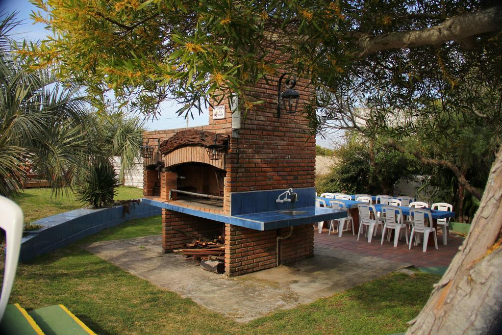 Hotel De La Torre La Paloma Exterior foto